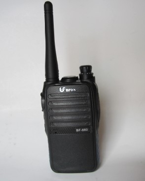 北峰對講機(jī)BF-660 超小 超炫 帶手電筒